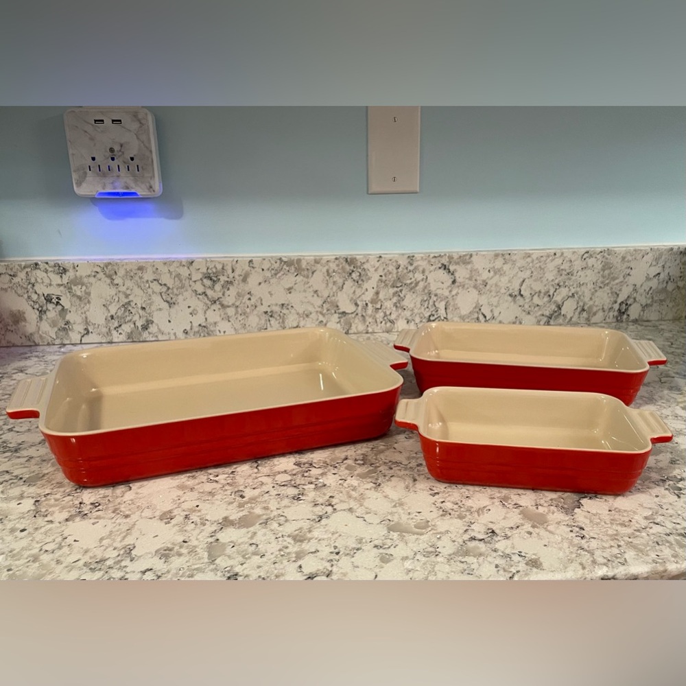 Set of 3 NWT Red Le Creuset Baking Dishes